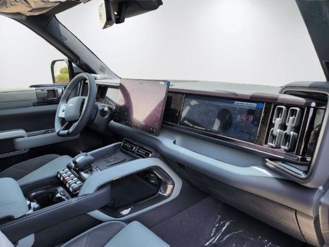 Новый BYD FangChengBao Leopard 5 I, 1.5 л, 2025 в Дубае от Gulf Motors Серебристый цвет. Китайская | AUTO.AE