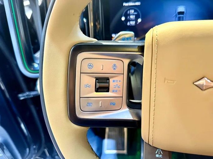 Новый BYD FangChengBao Leopard 5 I Рестайлинг, 1.5 л, 2025 в Дубае от Empire Motors Черный цвет. Китайская | AUTO.AE