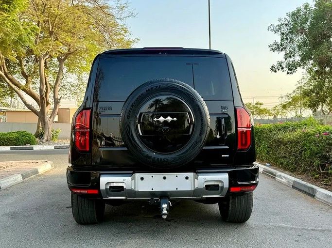 Новый BYD FangChengBao Leopard 5 I Рестайлинг, 1.5 л, 2025 в Дубае от Empire Motors Черный цвет. Китайская | AUTO.AE