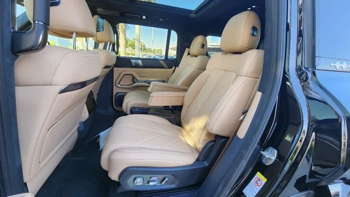 New BYD FangChengBao Leopard 8, 2.0 l, 2025 in Dubai by Alwan Global Cars, Black color. Other | AUTO.AE