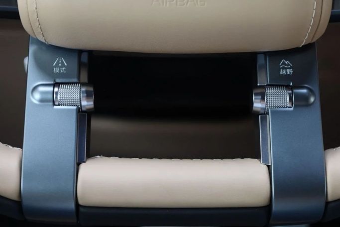 New BYD FangChengBao Leopard 8, 2.0 l, 2025 in Dubai by Top Euro Cars, Black color.  | AUTO.AE