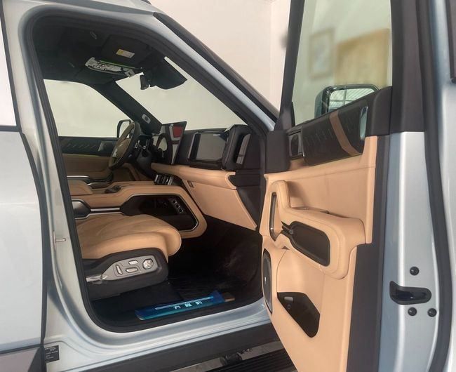 Новый BYD FangChengBao Leopard 8, 2.0 л, 2025 в Дубае от Gulf Motors Другой цвет цвет. Китайская | AUTO.AE