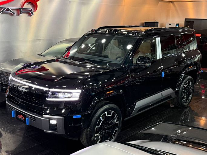 New BYD FangChengBao Leopard 8, 2.0 l, 2025 in Dubai by STAR COLLECTION LLC, Black color. Chinese Specs | AUTO.AE