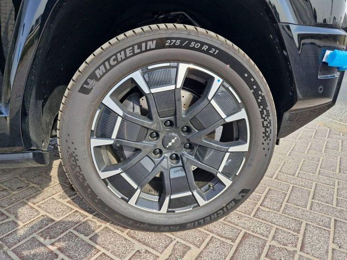 Used BYD FangChengBao Leopard 8, 2.0 l, 2025 in Dubai by Allied Motors, Black color. Other | AUTO.AE