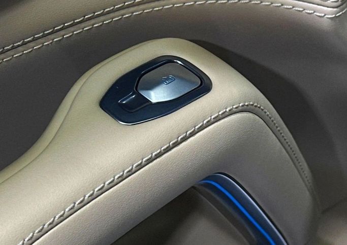 New BYD FangChengBao Leopard 8, 1.5 l, 2025 in Dubai by The One Motors, Black color. Chinese Specs | AUTO.AE