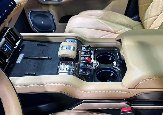 New BYD FangChengBao Leopard 8, 1.5 l, 2025 in Dubai by The One Motors, Black color. Chinese Specs | AUTO.AE