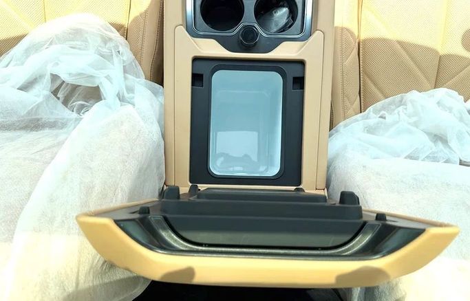 New BYD FangChengBao Leopard 8, 1.5 l, 2025 in Dubai by Valcor Auto, Black color. Chinese Specs | AUTO.AE