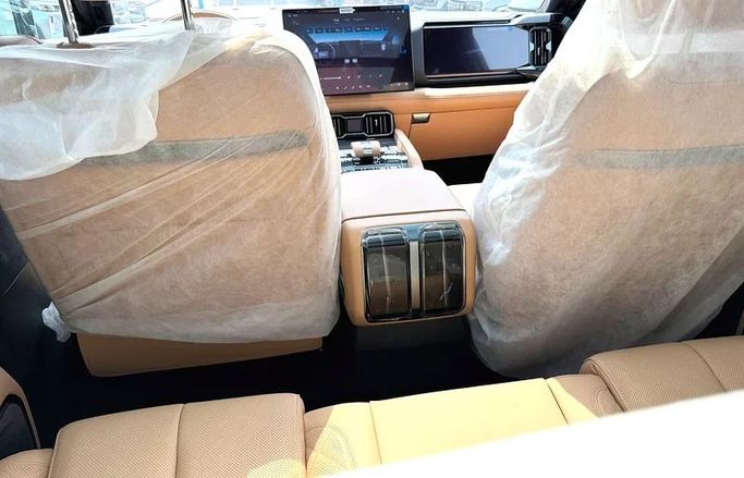 New BYD FangChengBao Leopard 8, 1.5 l, 2025 in Dubai by Valcor Auto, Black color. Chinese Specs | AUTO.AE