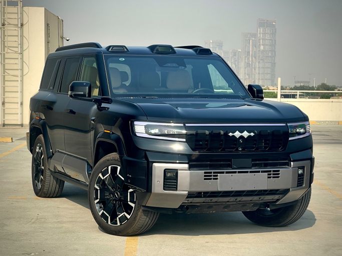 Used ⁦BYD FangChengBao Leopard 8, 2.0 l, 2024⁩ in UAE, Dubai by Gulf Motors, Black color. Chinese Specs | AUTO.AE | Listing #289988
