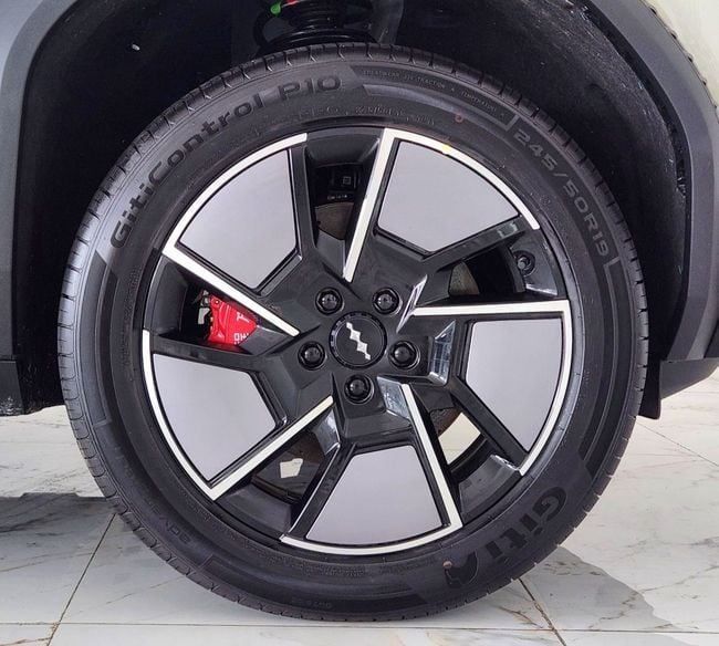 New BYD FangChengBao Titanium 3, 2025 in Dubai by Gulf Motors, White color. Chinese Specs | AUTO.AE