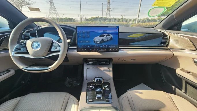New BYD Han I Facelift 2, 1.5 l, 2024 in Dubai by Alwan Global Cars, White color. Other | AUTO.AE