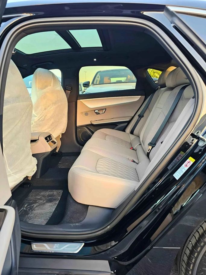 Новый BYD Han I Рестайлинг, 2024 в Дубае от SK Motors Черный цвет. Китайская | AUTO.AE