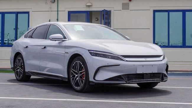 جديدة BYD Han أنا شد الوجه 2, 1.5 l, 2025 في في دبي من Pillar Motors، اللون فضي. المواصفات الصينية | AUTO.AE