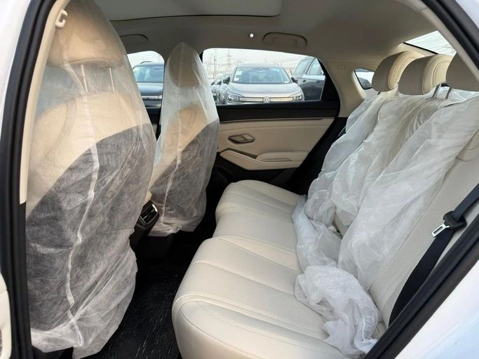 New BYD Qin DM-i II, 1.5 l, 2025 in Dubai by JR Auto, White color. Chinese Specs | AUTO.AE