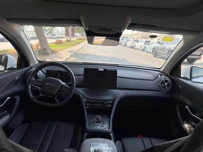 New BYD Sea Lion 05 I, 1.5 l, 2025 in Dubai by JR Auto, White color. Chinese Specs | AUTO.AE