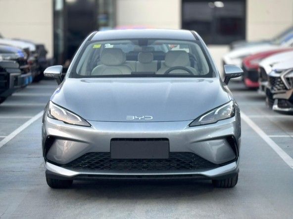 Новый BYD Seal 05, 1.5 л, 2025 в Дубае от Titanum Cars Серебристый цвет. Other | AUTO.AE