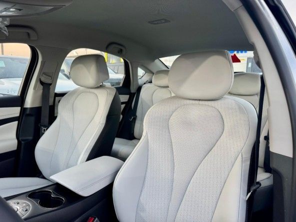 Новый BYD Seal 05, 1.5 л, 2025 в Дубае от Titanum Cars Серебристый цвет. Other | AUTO.AE