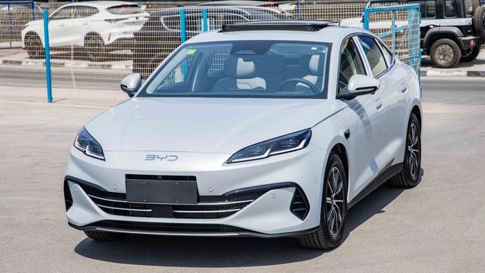 جديدة ⁦BYD Seal 06، 1.5 l، 2026⁩ في في الإمارات, دبي من Dresden Motors، اللون أبيض. المواصفات الصينية | AUTO.AE | إعلان #286206