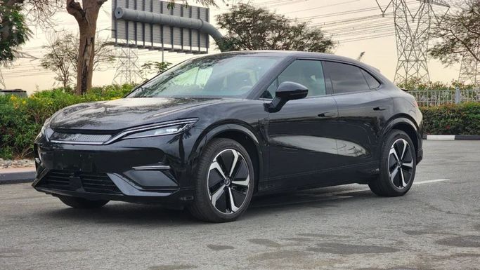 Новый BYD Song L, 2024 в Дубае от Alwan Global Cars Черный цвет. Other | AUTO.AE