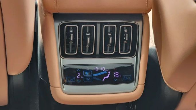 Новый BYD Song L, 2024 в Дубае от Alwan Global Cars Белый цвет. Other | AUTO.AE