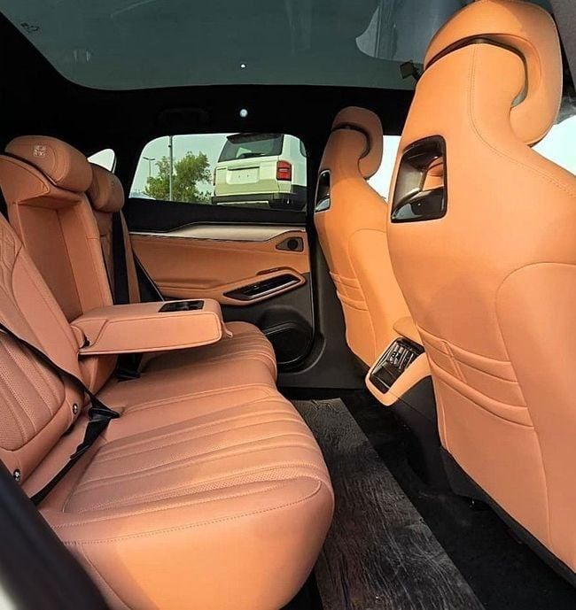 Новый BYD Song L, 2025 в Дубае от Soltan Auto Черный цвет. Китайская | AUTO.AE