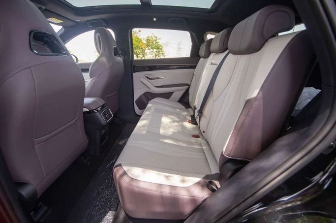 New BYD Song Plus I Facelift, 1.5 l, 2025 in Dubai by Top Euro Cars, Black color.  | AUTO.AE