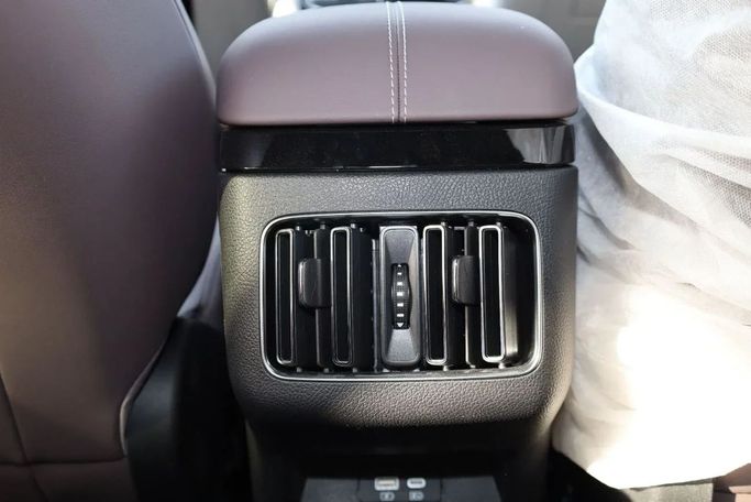 Новый BYD Song Plus I Рестайлинг, 1.5 л, 2024 в Дубае от Top Euro Cars Бежевый цвет.  | AUTO.AE