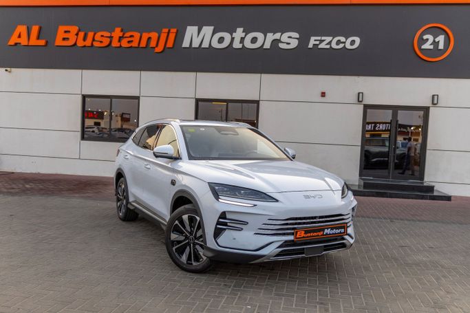 New BYD Song Plus I Facelift, 1.5 l, 2025 in Dubai by Albustanji Motors FZCO, White color. Chinese Specs | AUTO.AE