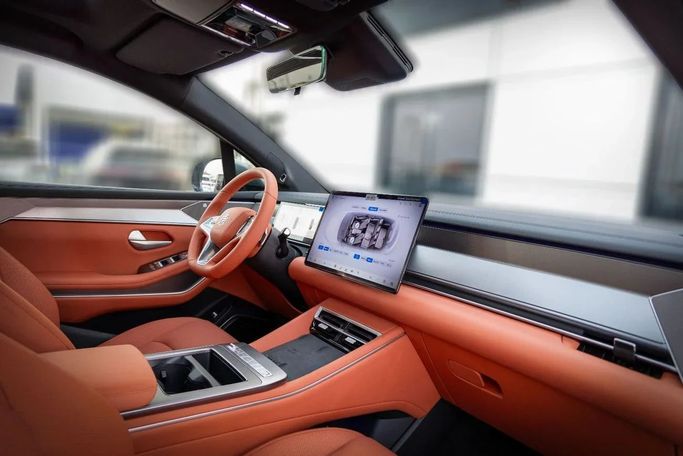 New BYD Tang L, 2025 in Dubai by Albustanji Motors FZCO, Green color.  | AUTO.AE