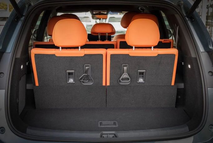 New BYD Tang L, 2025 in Dubai by Albustanji Motors FZCO, Green color.  | AUTO.AE