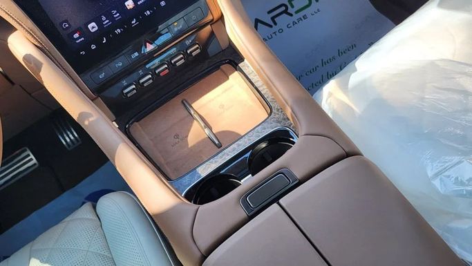 New BYD Yangwang U8, 2.0 l, 2024 in Dubai by Alwan Global Cars, Black color. Other | AUTO.AE