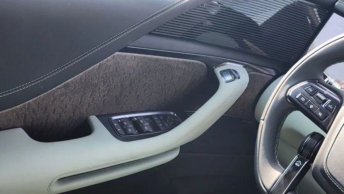 New BYD Yangwang U8, 2.0 l, 2024 in Dubai by Alwan Global Cars, Black color. Other | AUTO.AE