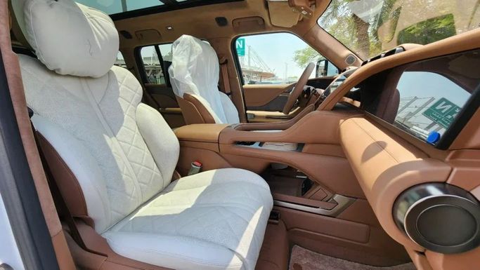 New BYD Yangwang U8, 2.0 l, 2024 in Dubai by Alwan Global Cars, White color. Other | AUTO.AE