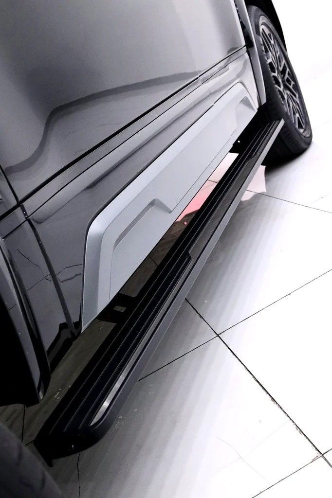 Подержанный BYD Yangwang U8, 2.0 л, 2024 в Дубае от Al Faris Motors Черный цвет. Other | AUTO.AE