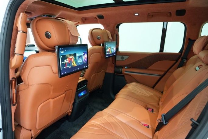 New BYD Yangwang U8, 2.0 l, 2024 in Dubai by Oscar Motors, White color.  | AUTO.AE