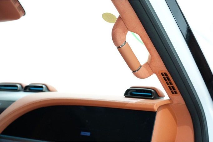 New BYD Yangwang U8, 2.0 l, 2024 in Dubai by Oscar Motors, White color.  | AUTO.AE