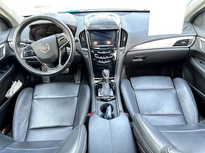 Подержанный Cadillac ATS I Рестайлинг, 2.0 л, 2014 в Дубае от Mirza Automobile FZE Белый цвет. Японская | AUTO.AE