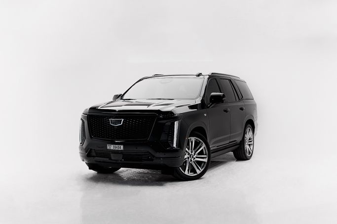 Cadillac Escalade 600 فيس ليفت V, 2025 رجال الأعمال دفع رباعي 5 أبواب للتأجير في في دبي من SVOI، اللون أسود | AUTO.AE