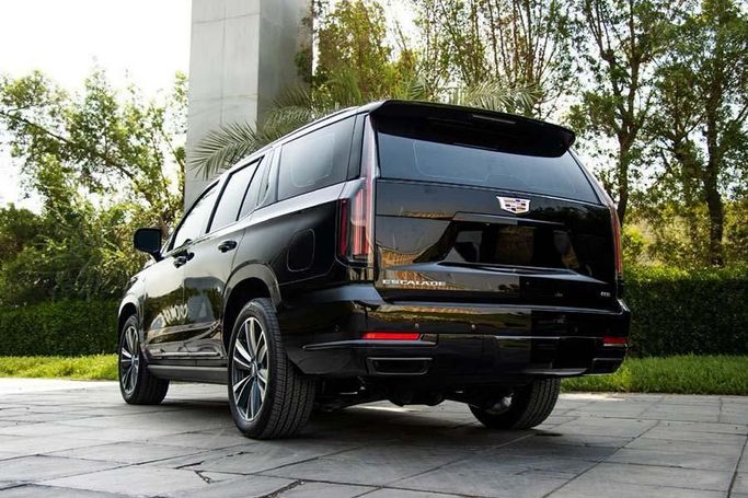 Cadillac Escalade 600 V Facelift, 2025  suv 5 dr. for rent in Dubai by ACR DXB, black color | AUTO.AE