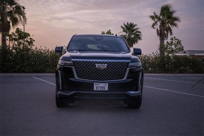 Cadillac Escalade 600 V Facelift, 2025 business suv 5 dr. for rent in Dubai by King Way Car Rental, black color | AUTO.AE