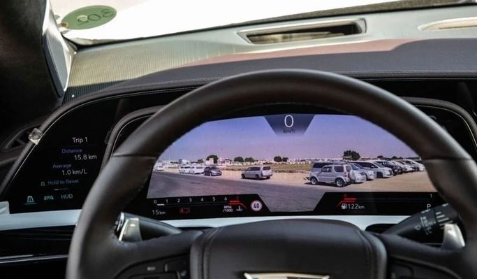 Новый Cadillac Escalade 600 V Рестайлинг, 6.2 л, 2024 в Дубае от Dresden Motors Черный цвет. GCC | AUTO.AE