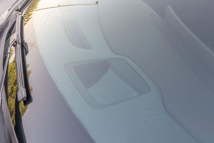 Подержанный Cadillac Escalade V, 6.2 л, 2022 в Дубае от Laith Alobaidi Motors Черный цвет. GCC | AUTO.AE