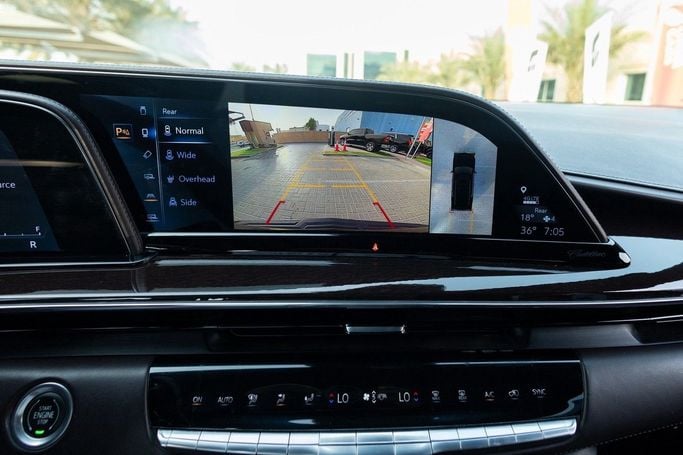 Used Cadillac Escalade V, 6.2 l, 2021 in Dubai by Linda Cars, Black color. GCC Specs | AUTO.AE