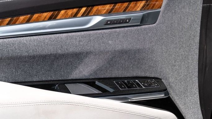 New Cadillac Escalade ESV V Facelift, 6.2 l, 2025 in Dubai by Altass Motors, Black color. Other | AUTO.AE