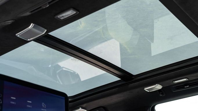 New Cadillac Escalade ESV V Facelift, 6.2 l, 2025 in Dubai by Altass Motors, Black color. Other | AUTO.AE