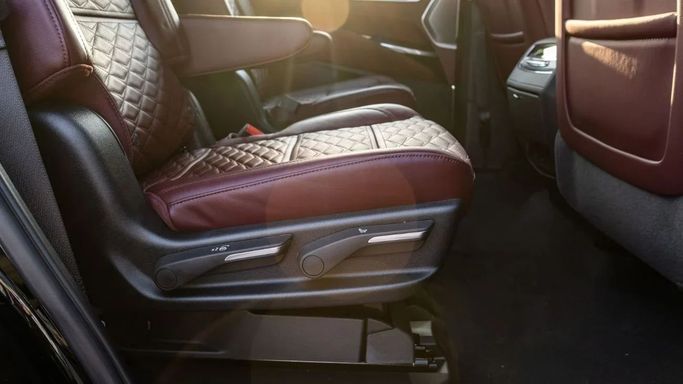 New Cadillac Escalade ESV V Facelift, 6.2 l, 2025 in Dubai by Altass Motors, Black color. Other | AUTO.AE