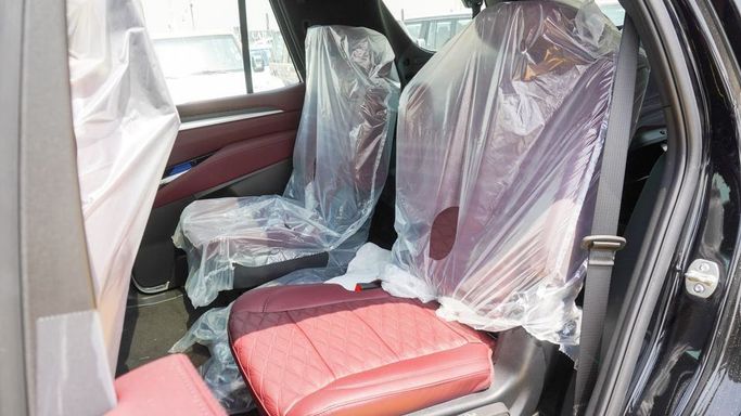 Новый Cadillac Escalade 600 V Рестайлинг, 6.2 л, 2025 в Дубае от Najem Motors Черный цвет. GCC | AUTO.AE