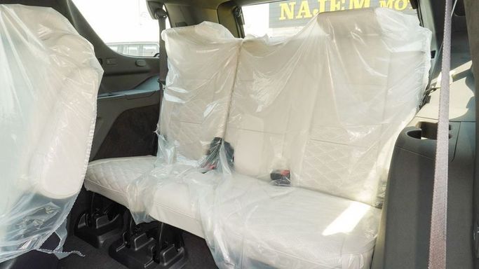 Новый Cadillac Escalade 600 V Рестайлинг, 6.2 л, 2025 в Дубае от Najem Motors Черный цвет. GCC | AUTO.AE