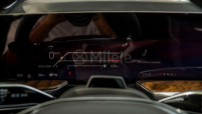 Новый Cadillac Escalade 600 V Рестайлинг, 6.2 л, 2025 в Дубае от Milele Черный цвет. Other | AUTO.AE