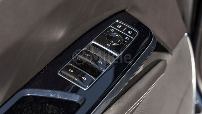 Новый Cadillac Escalade 600 V Рестайлинг, 6.2 л, 2025 в Дубае от Milele Черный цвет. Other | AUTO.AE